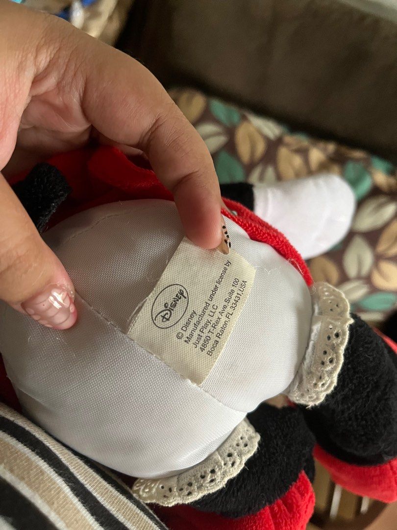Disney Plush Minnie Mouse (Category: Plushies & Soft Toys) located in Tanza. Submitted by helpashdeclutter (Listing ID 1331963338, Image 2). Description: .