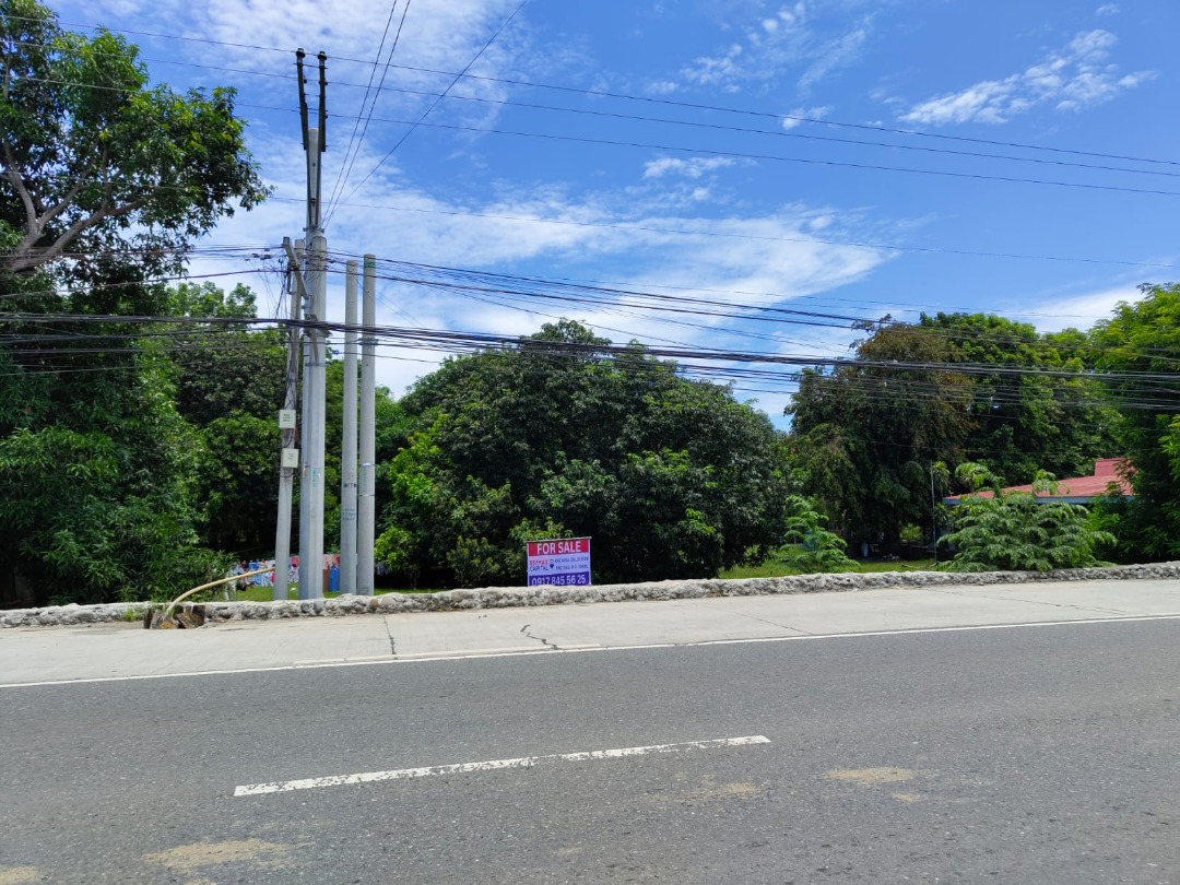 (Category: ) located in . Submitted by juanpatag (Listing ID 1331946894, Image 1). Description: .