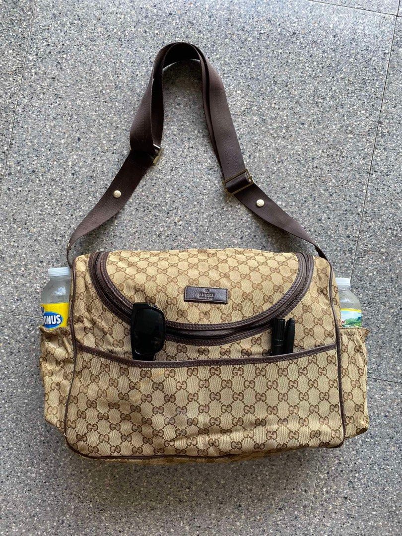 Gucci Diaper bag (Category: Luxury Bags & Wallets) located in Bacolod City. Submitted by novymae23 (Listing ID 1332006199, Image 2). Description: 100% original excellent condition.