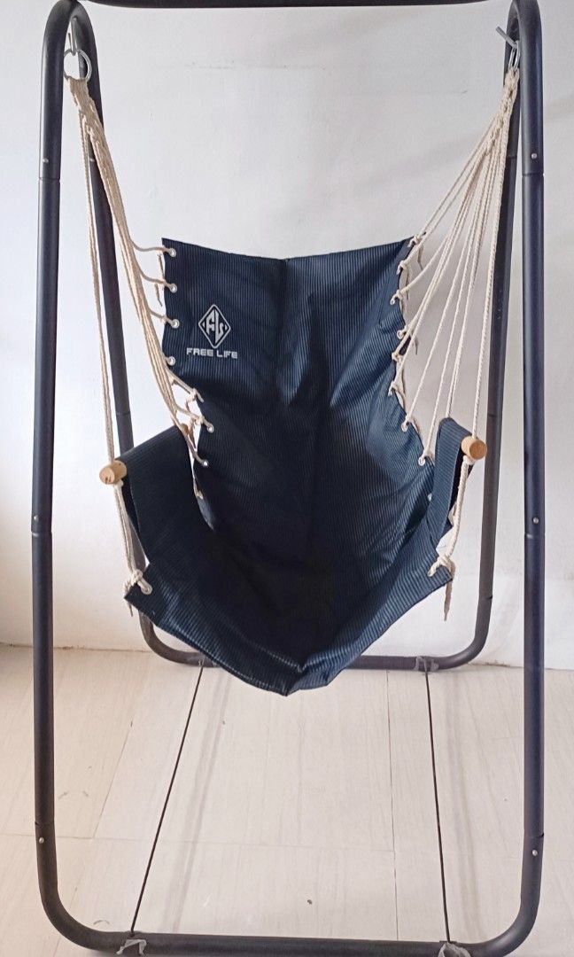 Hammock "duyan with metal stand" -used (Category: Other Home Decor) located in Manila. Submitted by audrey03 (Listing ID 1331967400, Image 1). Description: duyan with metal stand "hammock" nice for indoor or outdoor use rarely used rfs- decluttering.
