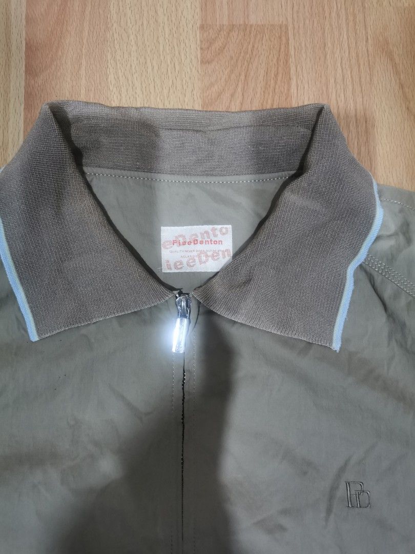 Harrington Windbreaker Jacket (Category: Coats, Jackets and Outerwear) located in Aringay. Submitted by ajwall (Listing ID 1331998884, Image 2). Description: Light Khaki Harrington Jacket Plee Denton brand Harrington/windbreaker Size large (26x22) Good condition 180 only plus sf Please see my other listings, baka may magustuhan po kayo. Thanks.