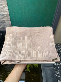 (Kategori: ) berada di . Dikirim oleh buhbyeclutter (ID iklan 1331934781, Gambar 1). Deskripsi: .