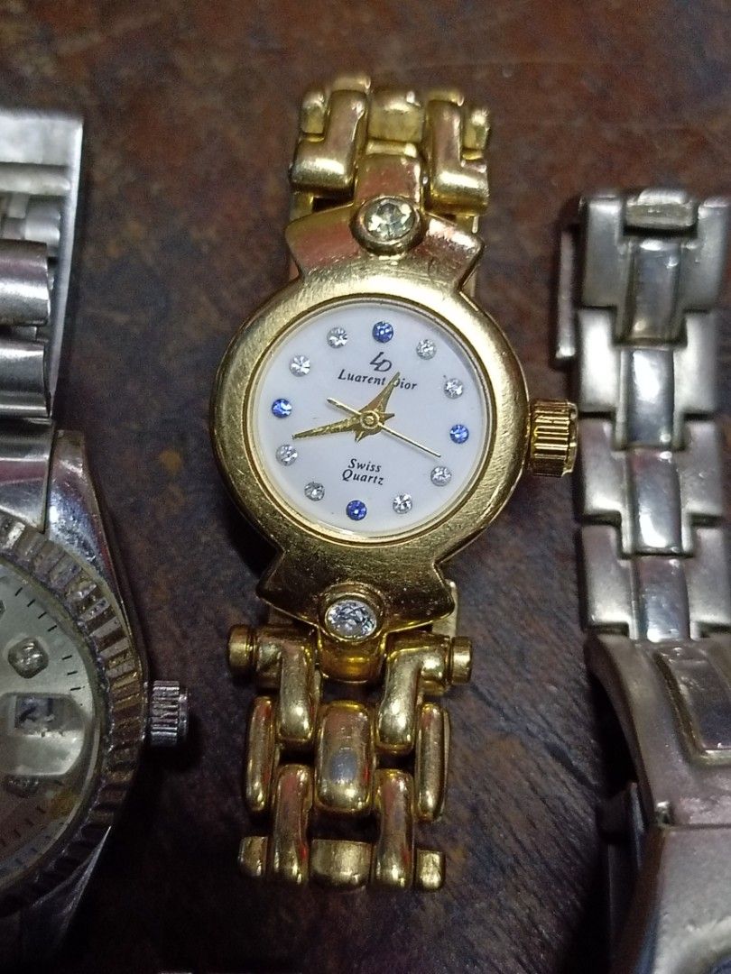 Laurent dior watch hot sale