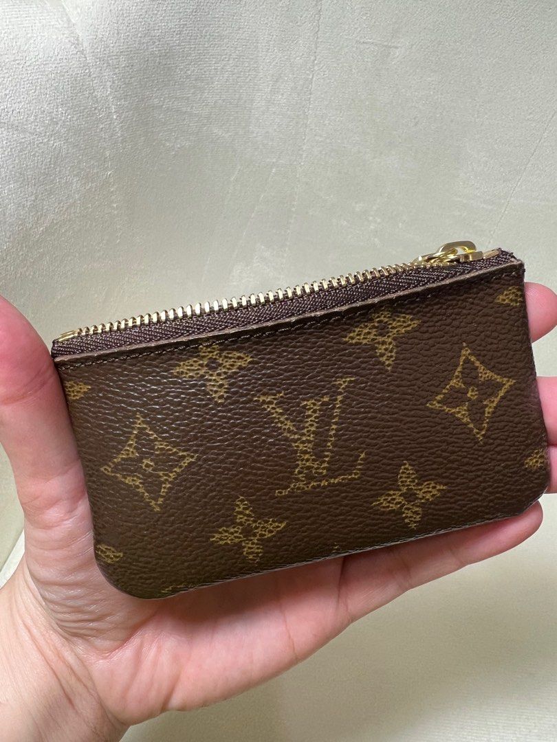 Key Cless LV monogram with Authenticity Cert (Category: Luxury Bags & Wallets) located in Manila. Submitted by bagrx (Listing ID 1331950572, Image 1). Description: with auth cert for peace of mind.