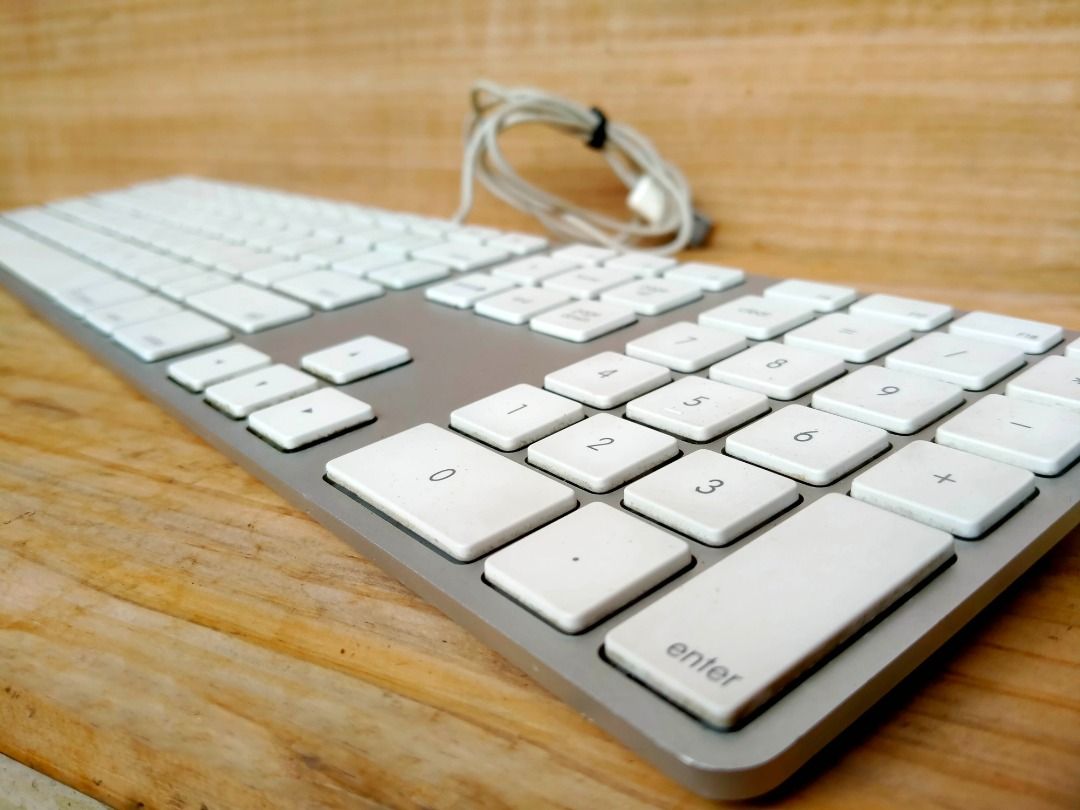 Apple 有線キーボード A1243 Apple Keyboard A1243 US配列（有線