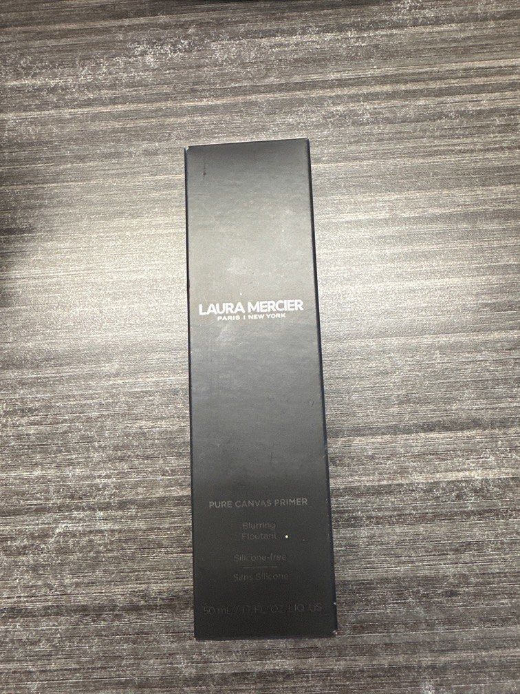 LAURA MERCIER Pure Canvas Primer - Blurring (Category: Makeup) located in Malabon City. Submitted by allsortsph (Listing ID 1331967139, Image 2). Description: Twice used only. Almost full Rfs: dont know how to use it Info: Silicone-free Bought recently (August 2024) New stock From Rustans Orig price: 2,900 50ml / 1.7 FL. OZ. LIQ. US.