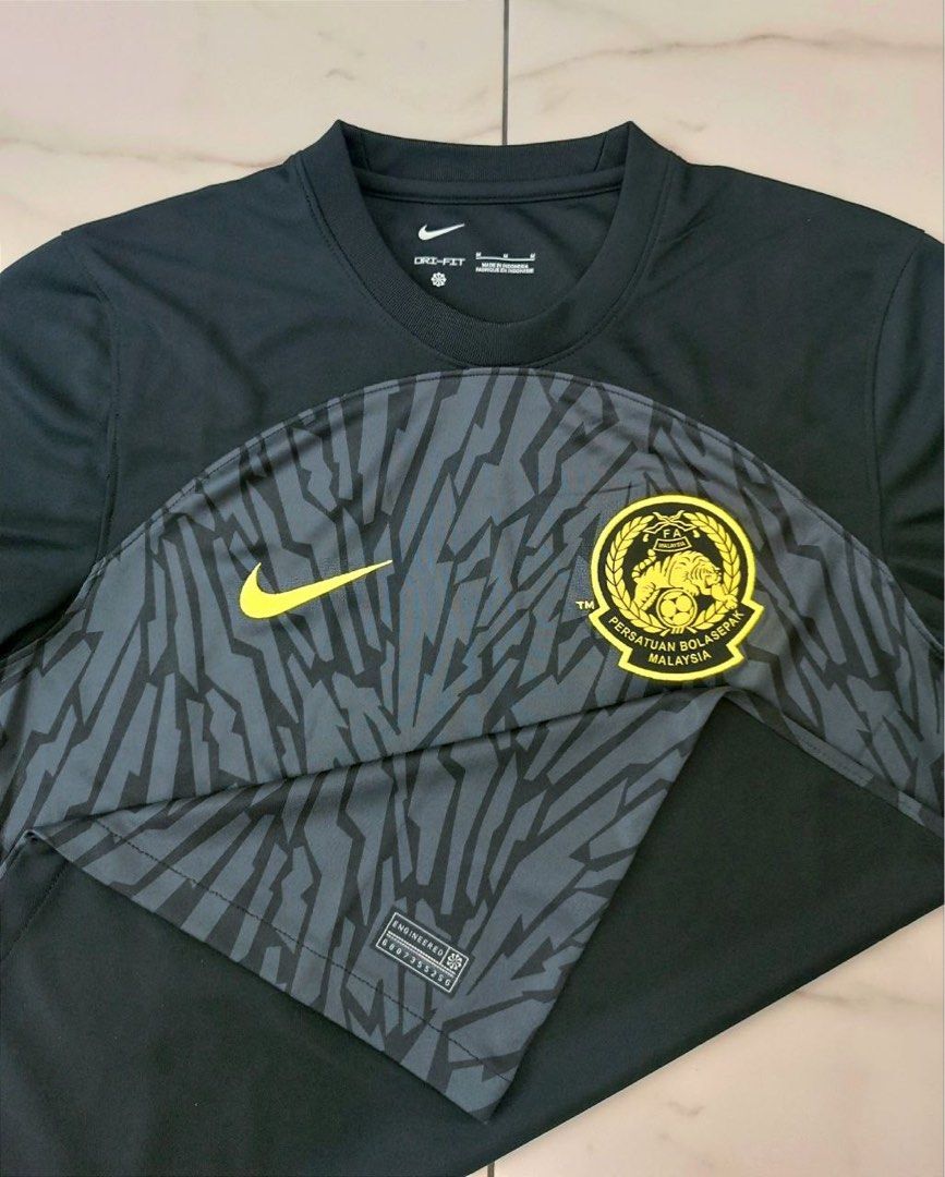 Malaysia Away 2022 2024 Jersey BNWT Original Nike Jersi Men s Fashion Activewear on Carousell