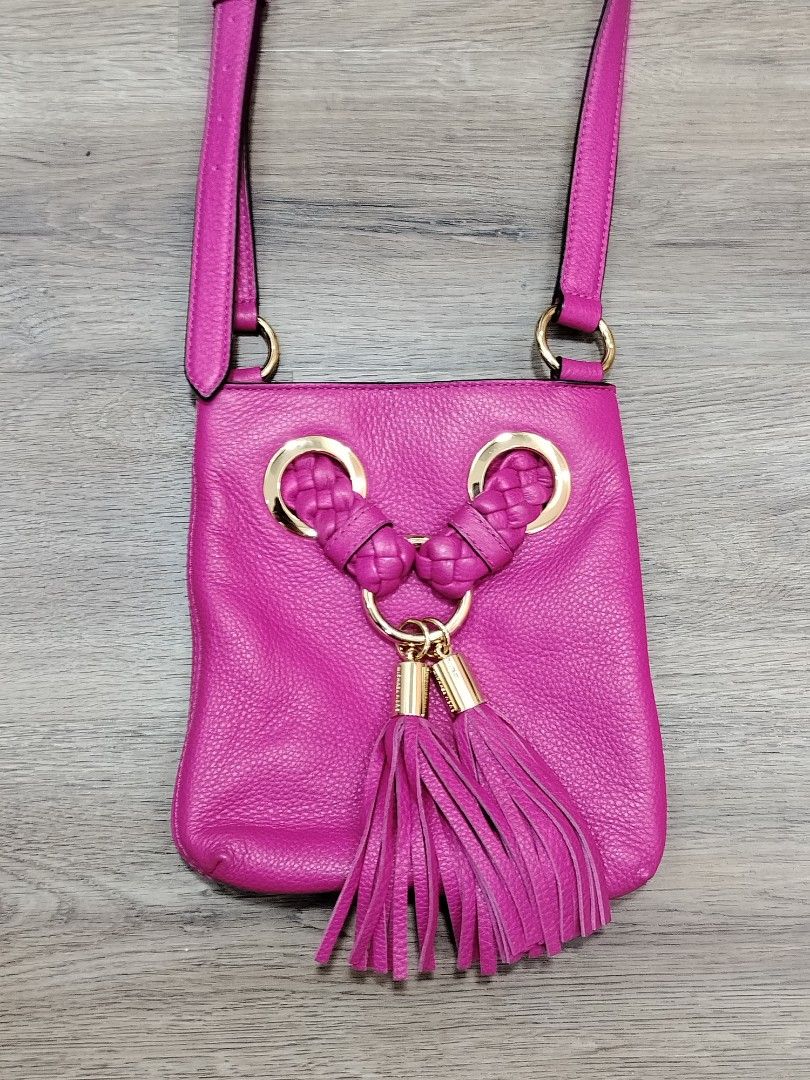 Michael kors fuchsia crossbody online