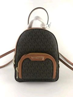 (Category: ) located in . Submitted by bagsbyann (Listing ID 1331946280, Image 1). Description: .