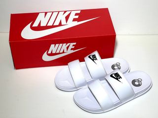 （分類：）位於 。 由 ballshk 提交（商品編號 1332084650，圖片 1）。簡介： 。