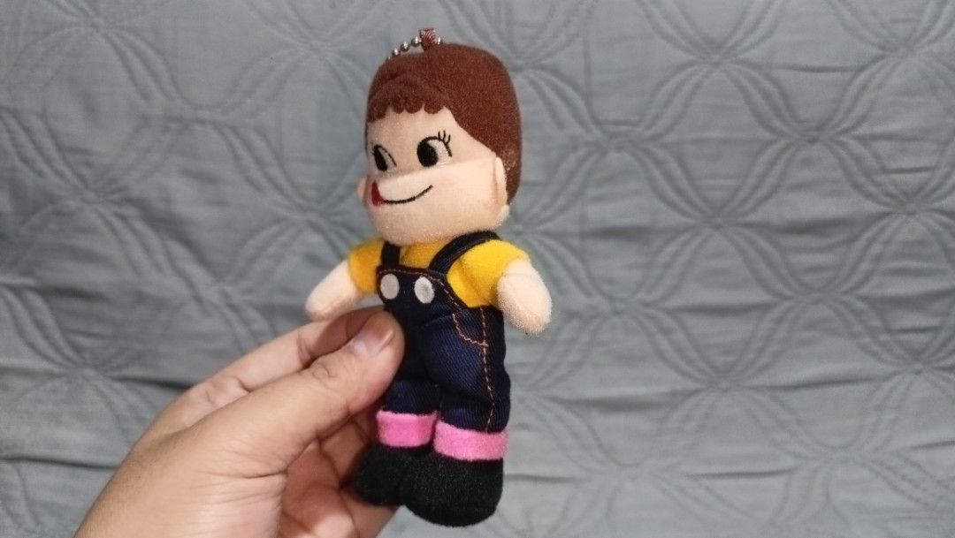 Peko-Chan Plushie Charm (Category: Plushies & Soft Toys) located in Bacoor. Submitted by raket_projects (Listing ID 1331939389, Image 3). Description: ‼️P180 Peko-Chan Plush Charm 👉🏼Last Price Posted po ✌🏼 🩷 As is 🩷 What You See Is What You Get 🩷 Smooth surfaces ✅ MOP: Gcash payment ✅ MOD: J&T or Flash Express 📍 Seller from Bacoor City, Cavite ⏸️ No rush shipping please ✌🏼 ✨ PRELOVED PO ito ✅ ✨ NOT BRAND new 🫶🏼 We have FB Page pls follo