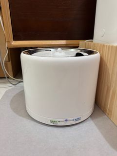 （分類：）位於 。 由 davidheib 提交（商品編號 1332036888，圖片 1）。簡介： 。