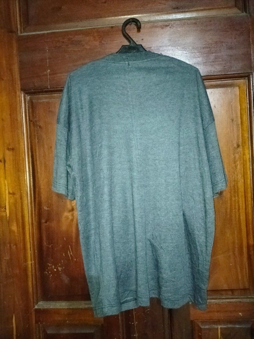 Raiders Roger Craig Statistics T-shirt (Category: Tshirts & Polo Shirts ) located in Mandaue City. Submitted by DREAD032 (Listing ID 1332015869, Image 2). Description: Raiders Tshirt Croger Craig Retro Color rate 10/10 print rate 9.5/10 Size Large No issue Free Shipping thru LBC branch pick up only.
