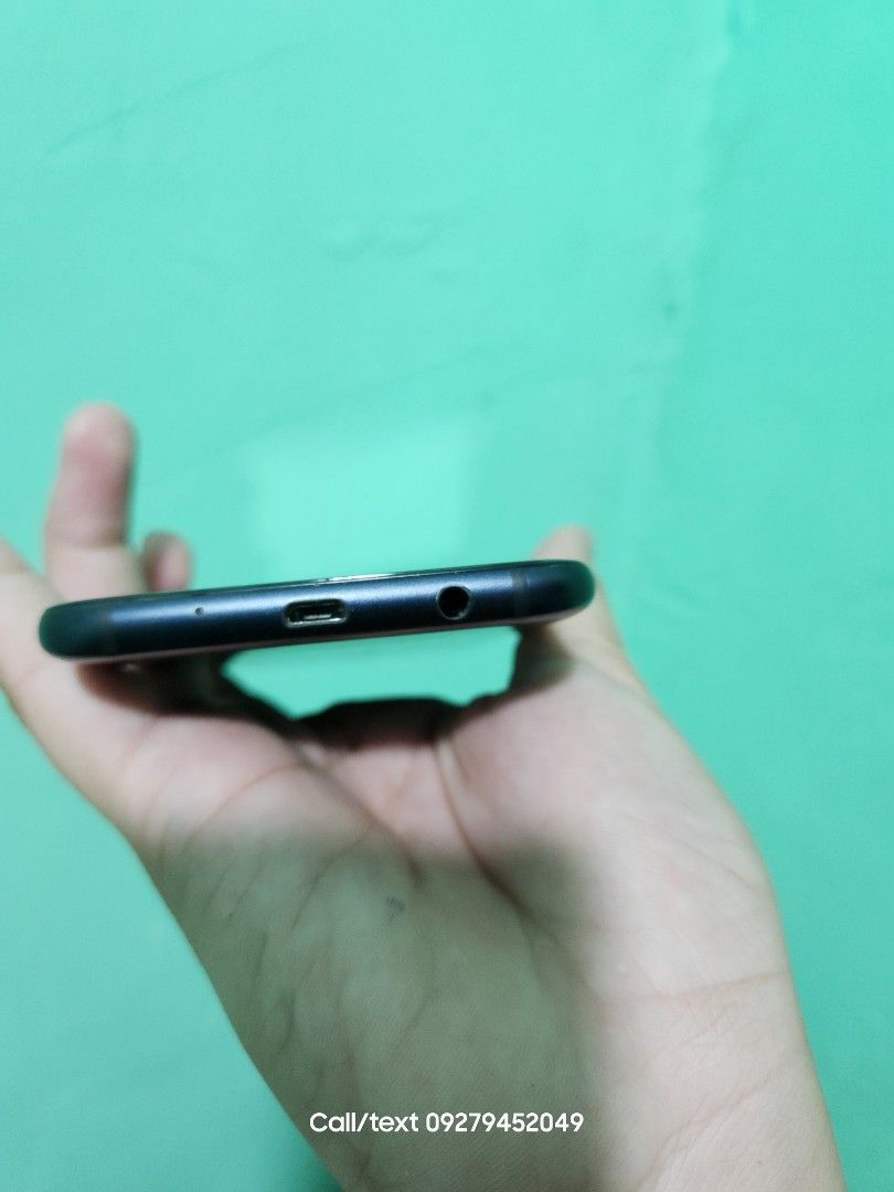 Samsung J7 Pro 32gb (Category: Samsung) located in Manila. Submitted by lucky.charm.gadgets (Listing ID 1332030371, Image 3). Description: Samsung J7 Pro 32gb (Search mo nalang specs ) No repair History No hidden issue Test to sawa bagoo bayaran Pede sa maarte bawal sa nag iinarte We Accept cod w/in Metro Manila Only. We accept via Lalamove Payment First Policy upon pick-up. We Ship Nationwide via LBC COD/COP with (LOW-DOWNPAYMENT TO AVOID CANCEL