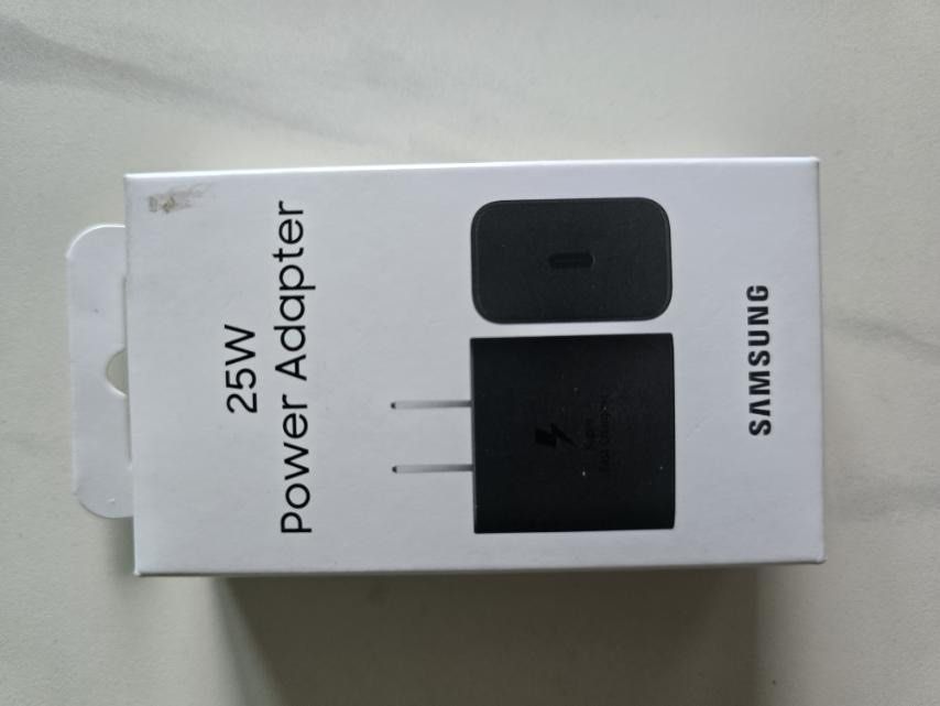 Samsung S24 Ultra (Category: Samsung) located in Quezon City. Submitted by istuffz (Listing ID 1331932705, Image 3). Description: hi im selling samsung s24 ultra 512gb titanium gray NTC unit / open line good as bnew unit complete set with full film protector front and back free 2 spare films for front screen.