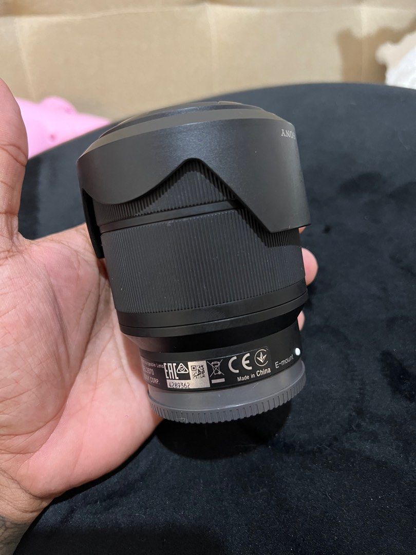 SONY E-MOUNT LENS 28-70MM 3.5-5.6 (Category: Lens & Kits) located in Quezon City. Submitted by jerome2929 (Listing ID 1332041911, Image 1). Description: FOR SALE SONY E-MOUNT 28-70MM 3.5-5.6 8,000 FIX NO ISSUE NOVALICHES AREA .