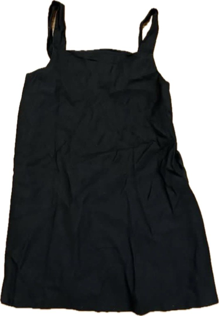 Studio 17 black linen dress (Category: Dresses) located in Bacolod City. Submitted by prelovedbyabb (Listing ID 1331976125, Image 2). Description: •rfs: decluttering .