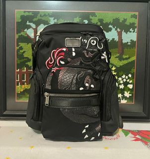 (Kategori: ) berada di . Dikirim oleh brandedhypebeast (ID iklan 1332093159, Gambar 1). Deskripsi: .