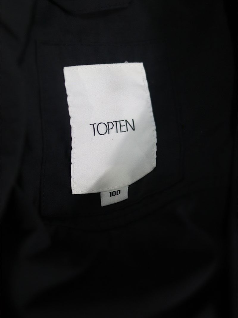 TOPTEN Dark Grey Thin Bomber Utility Jacket (Preloved) Medium (Category: Coats, Jackets and Outerwear) located in Catarman. Submitted by almostfridayph (Listing ID 1332088125, Image 2). Description: Brand: TOPTEN Condition: Very Good Size: Medium Php 680 Dimensions Chest: 22.5" Length: 27" Kindly manage your expectations. Our items are thrifted but in excellent condition NO RETURN, NO EXCHANGE Actual product color may vary from the images shown. 