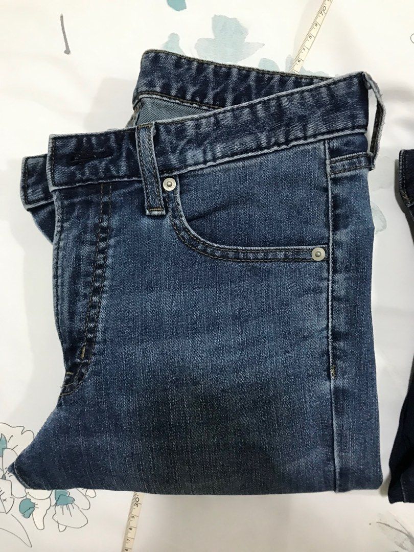 Uniqlo Mens skinny fit tapered Low rise Miracle Air Jeans, Men's