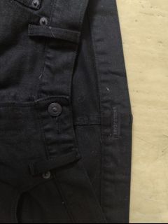 (Category: ) located in . Submitted by ZiN.LuQ (Listing ID 1332043154, Image 1). Description: .