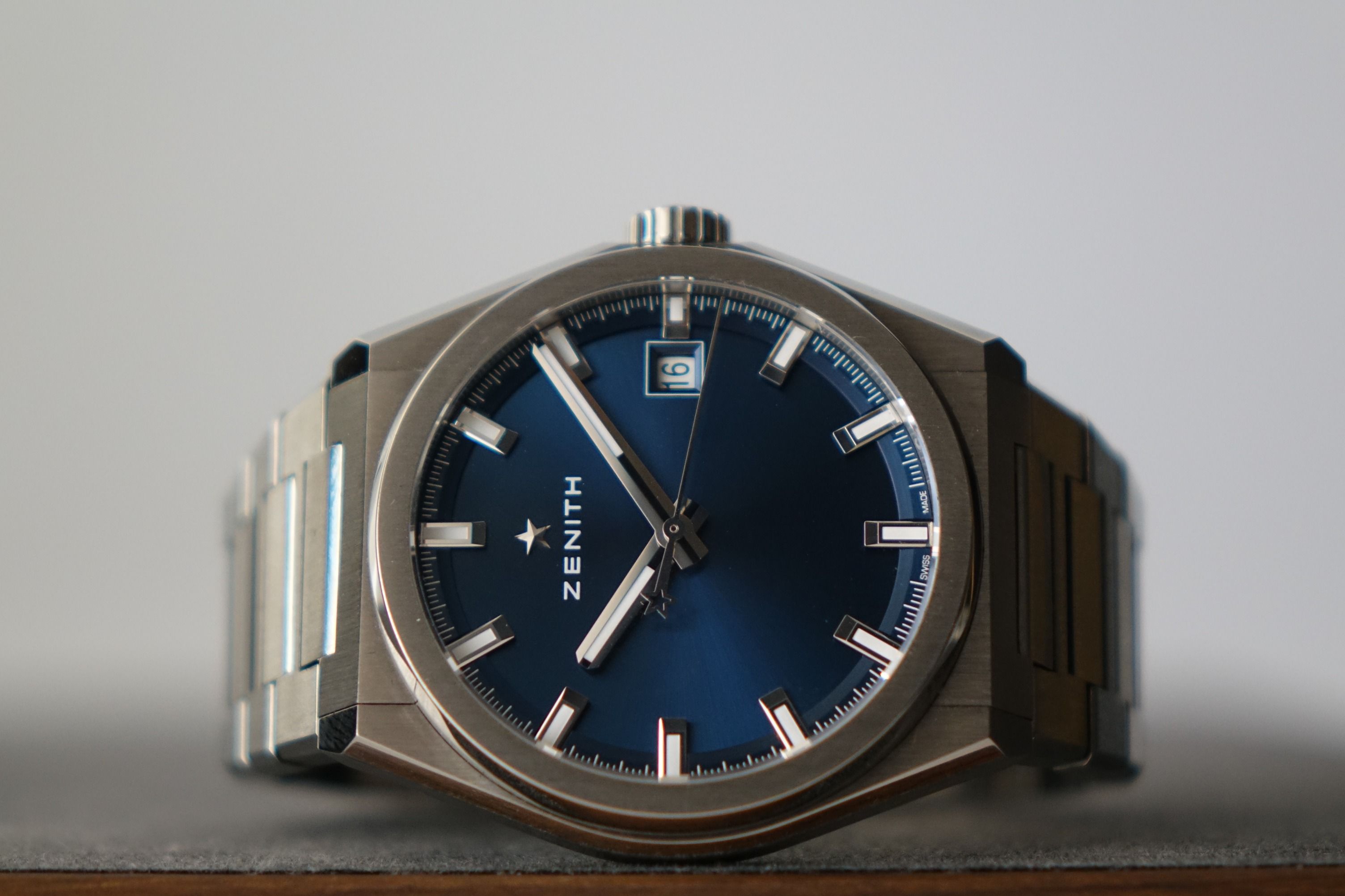 Zenith Defy Classic 95.9000.670 51.M9000 full set