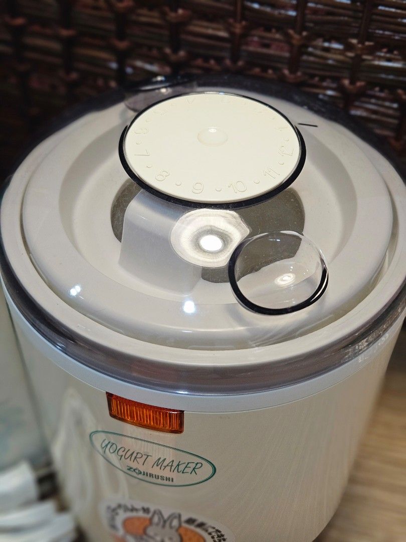 ZOJIRUSHI Yogurt Maker 110v (Category: Other Kitchen Appliances) located in Rizal. Submitted by missytin (Listing ID 1331947820, Image 3). Description: 110V BRANDED ZOJIRUSHI 800ML CAPACITY LAST PRICE POSTED.