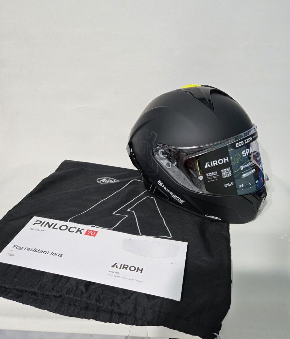 Airoh Spark2 ヘルメット ハスクバーナモデル Lサイズ Airoh Spark2 ヘルメット ハスクバーナモデル Lサイズ Husqvarna