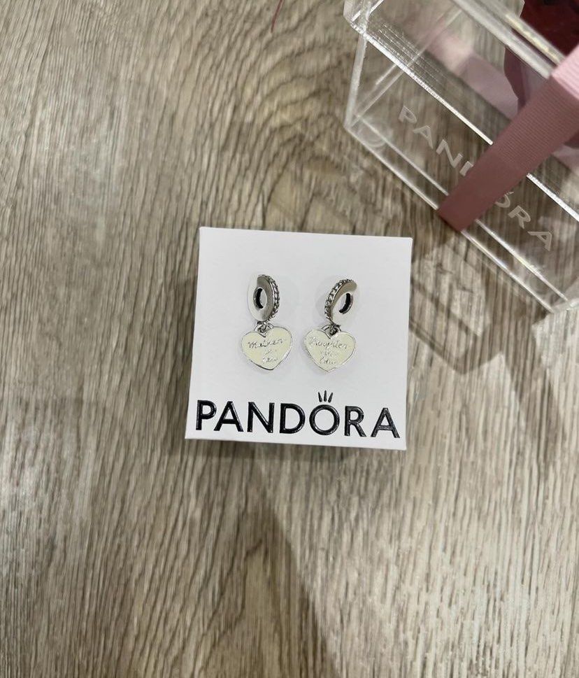 Mother in law pandora store