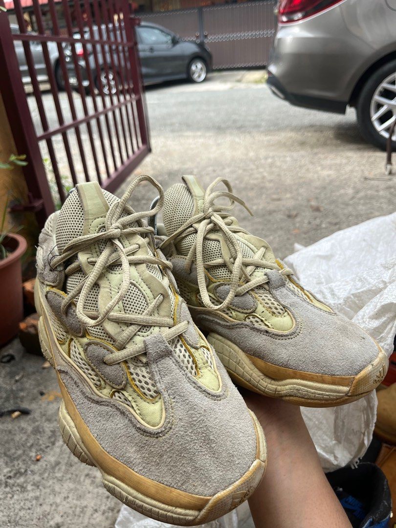Moon yellow yeezy top