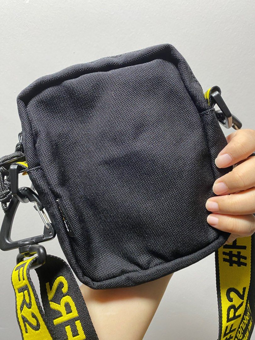 Fr2 sling bag original top