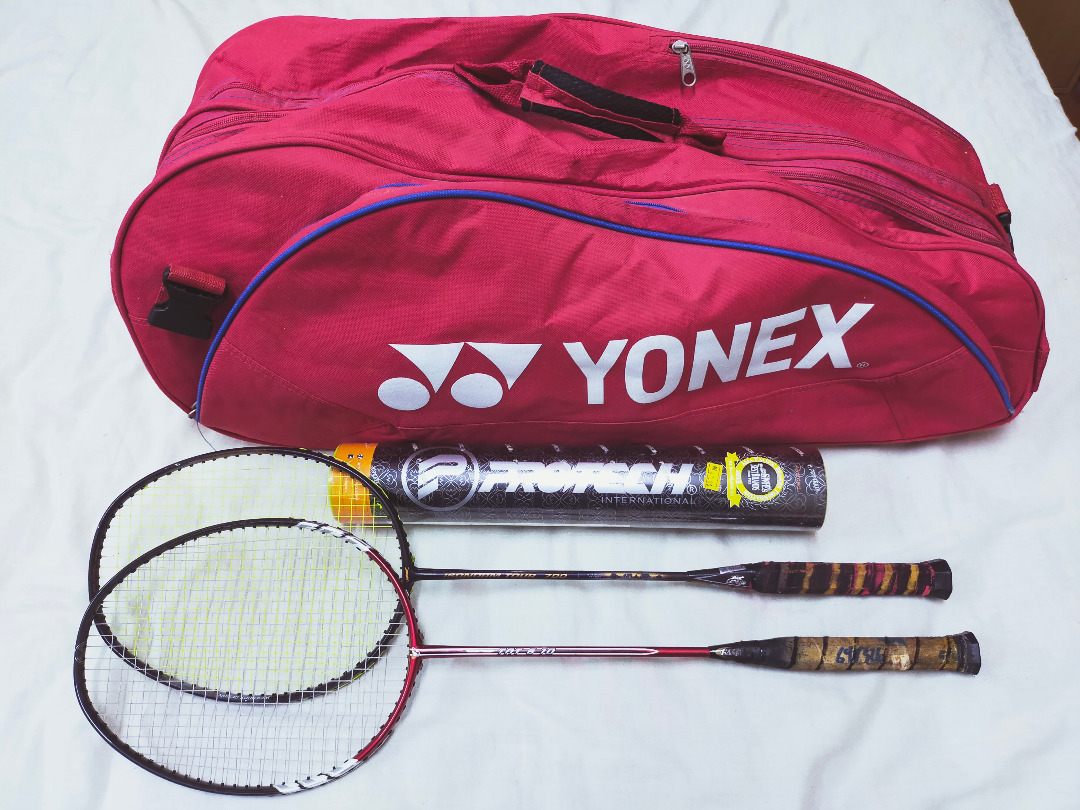 Badminton Rackets (Caslon + Gamma) + Bag (Yonex), Sports Equipment ...