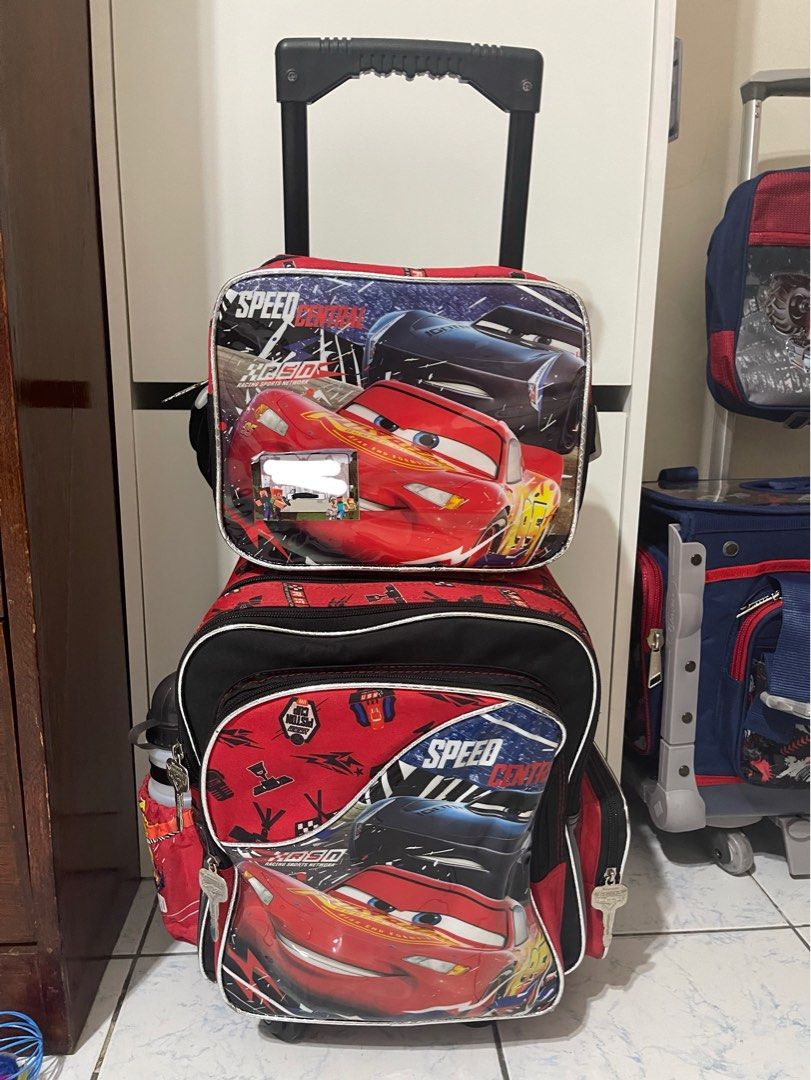 Lightning mcqueen Cars Stroller Bag (Category: Strollers) located in Marikina City. Submitted by mumsandbubs2017 (Listing ID 1332242472, Image 1). Description: Original cars stroller bought in SM 4k+ Might need cleaning but can be used already Shipping c/o buyer Gcash/bdo/bpi transfer Water bottler never been used (we used aquaflask) Complete accessories with bag cover RFS: upgrade to bigger stroller.