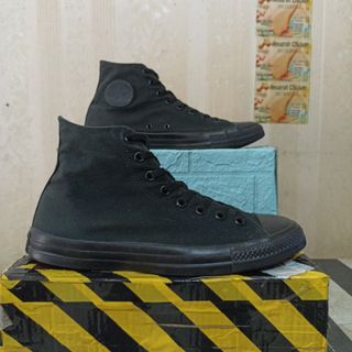 (Kategori: ) berada di . Dikirim oleh hendrathriftshop (ID iklan 1332265838, Gambar 1). Deskripsi: .