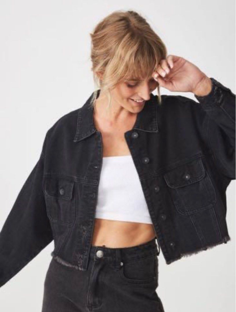 COTTON ON Distressed Cropped Denim Jacket in Black (Category: Coats, Jackets and Outerwear) located in Villasis. Submitted by starrrnight (Listing ID 1332253195, Image 1). Description: .