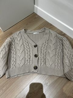 (Category: ) located in . Submitted by yesss.preloved (Listing ID 1332224503, Image 1). Description: .