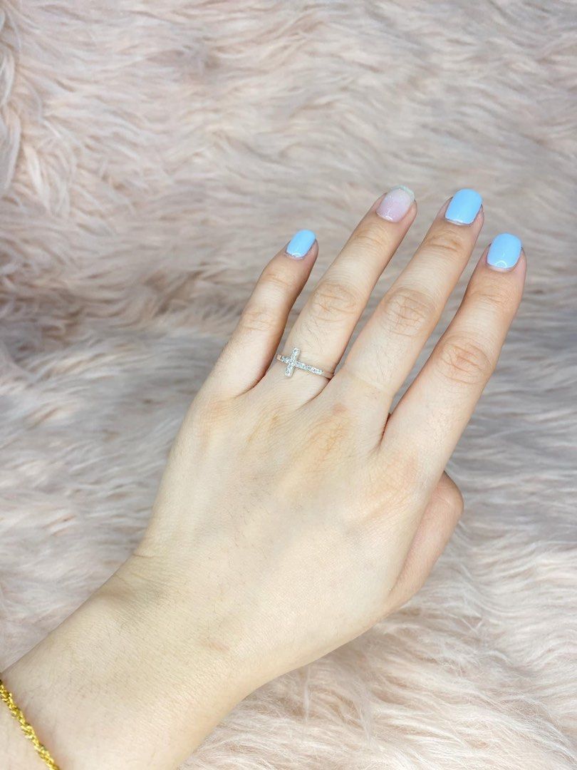 Cross Ring (Category: Rings) located in Singapore. Submitted by authenticdiamonds (Listing ID 1332247464, Image 2). Description: Cross Ring White Gold 0.170 Carats Natural Mined Diamonds 18k White Gold Hongkong Setting 1.5 grams.