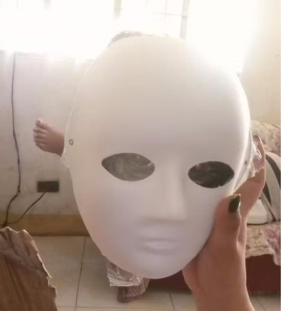 DIY masquerade mask (Category: Occasions & Party Supplies) located in Pasay City. Submitted by shirley.manacsa (Listing ID 1332198605, Image 1). Description: .