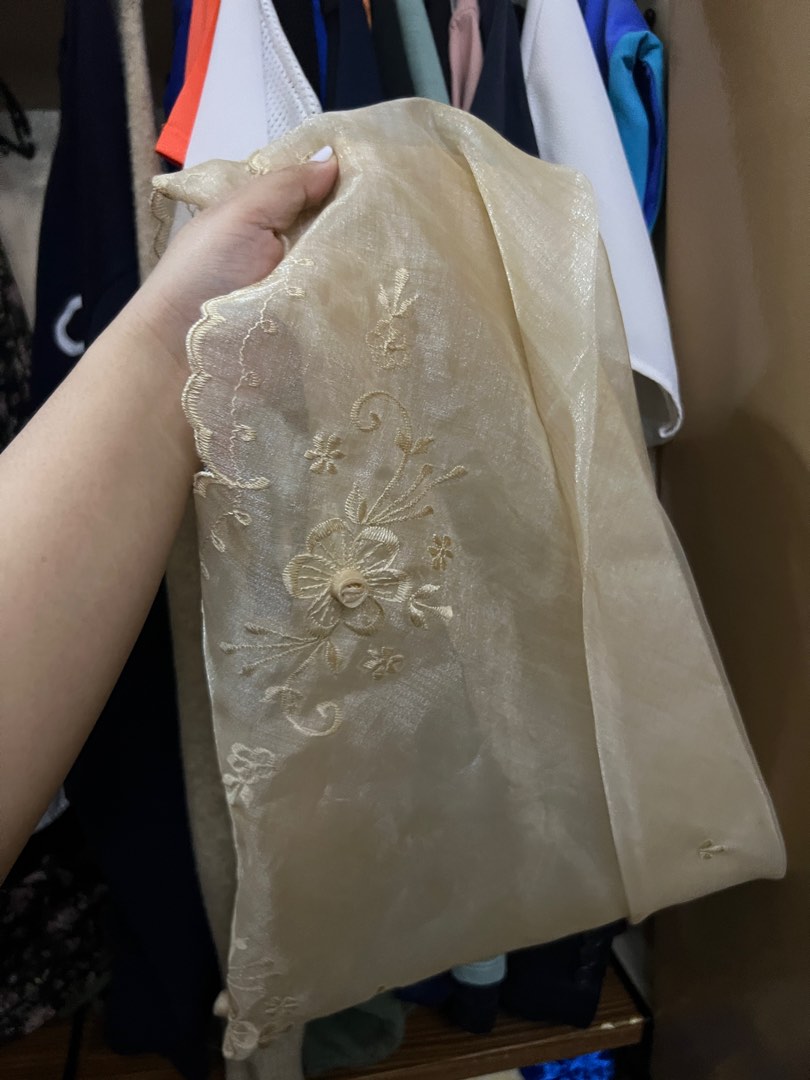 shawl for filipiniana