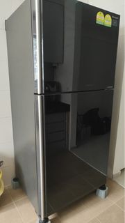 (Category: ) located in . Submitted by inarf21 (Listing ID 1332154146, Image 1). Description: .
