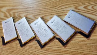 （分類：）位於 。 由 gsmmannetje 提交（商品編號 1332183797，圖片 1）。簡介： 。