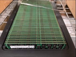 HMA84GR7AFR4N-UH - SK Hynix 1x 32GB DDR4-2400 RDIMM PC4-19200T-R Dual Rank x4 Module for server /Workstation64180232284161110