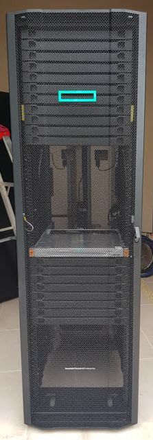 HP 42U Server Rack with 2 PDU unit, Computers & Tech, Parts ...