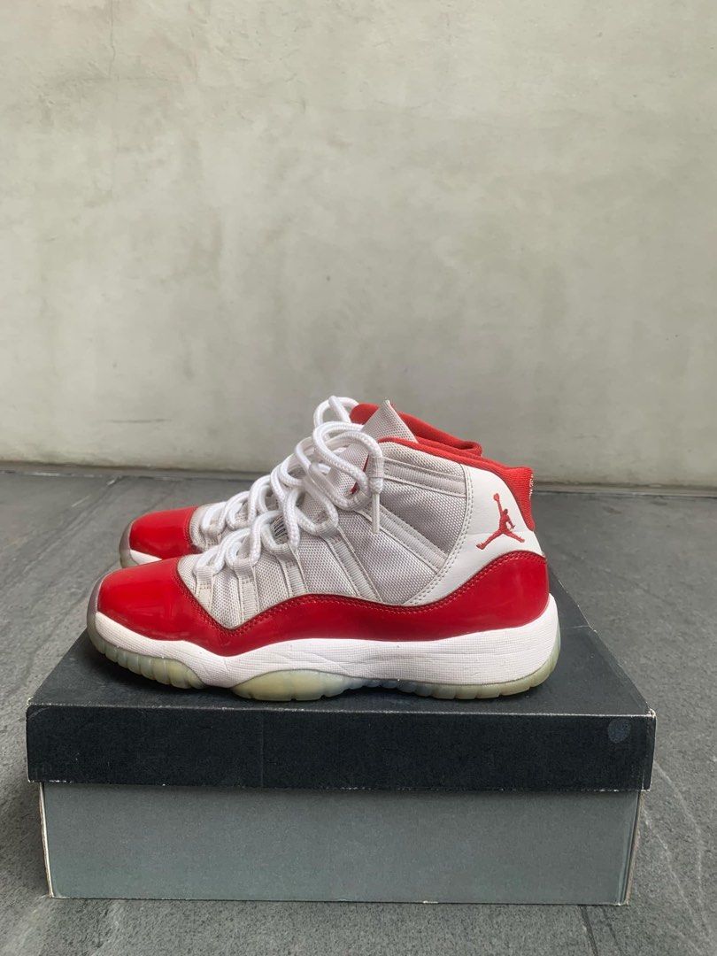 Jordan 11 Cherry (Category: Sneakers) located in Las Pinas. Submitted by jadrie (Listing ID 1332122009, Image 3). Description: Size 6y.