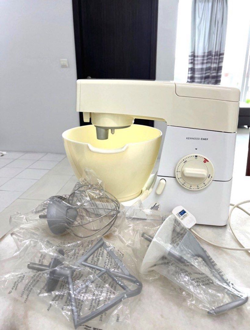 Kenwood chef classic mixer km330