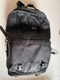 （分類：）位於 。 由 jancbo 提交（商品編號 1332191184，圖片 1）。簡介： 。