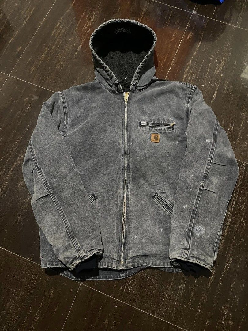 Men s Carhartt J141 Detroit Faded Black Sherpa Lined Hooded Jacket L Tall Men s Fashion Coats Jackets and Outerwear on Carousell