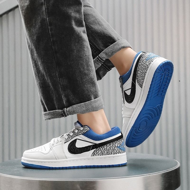 Size 18 air force ones top