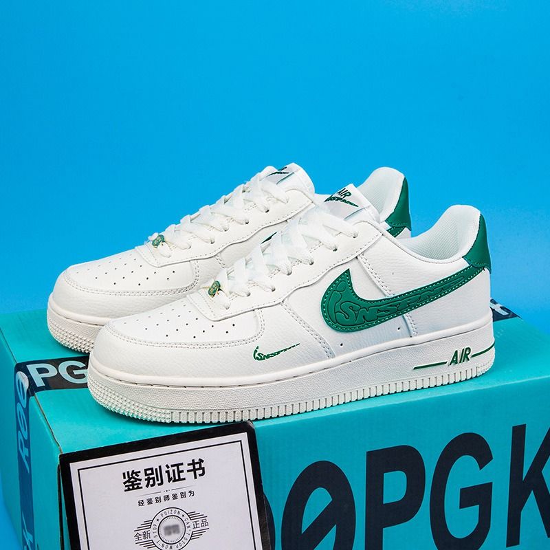 Nike Air Force 1 AF1 AJ Size 36 47 Air Force One AF1 unisex low top sneakers aj men s shoes milk coffee all white chameleon casual women s shoes