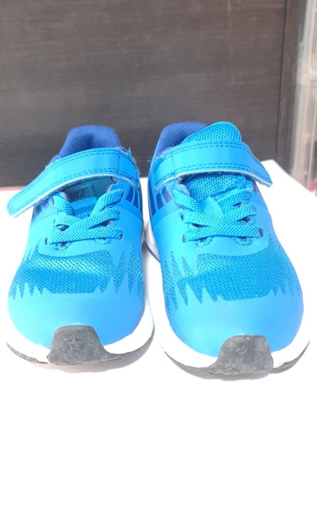 Nike shoes 11c store